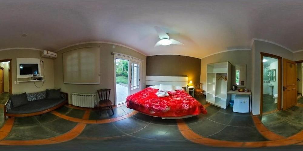 Inn Aardvark
