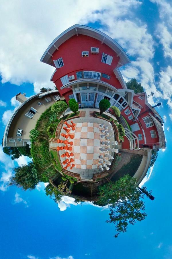 Inn Aardvark